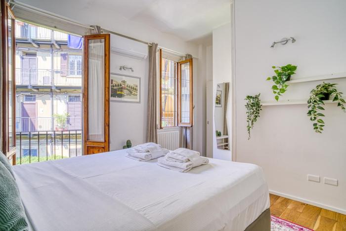 NAVIGLI Cozy House on 3 Levels with Outdoor Dining Area