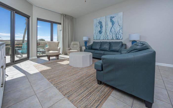 Phoenix VI 6003 condo