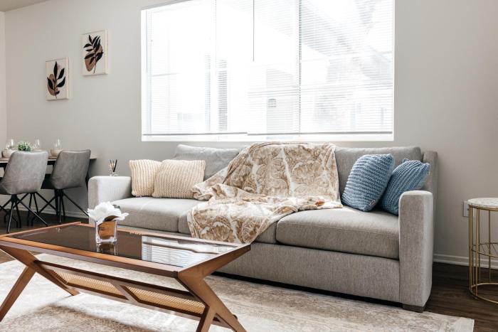 Pearl 2B apartment in Marina with parking, Pool and Gym