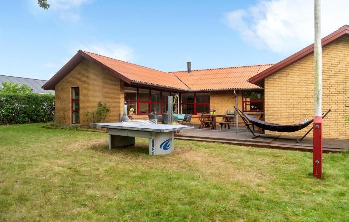 3 Bedroom Cozy Home In Billund