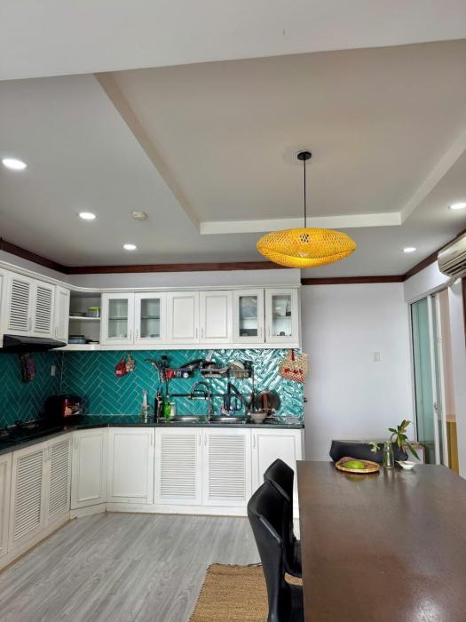 Room in River Apartment District 2