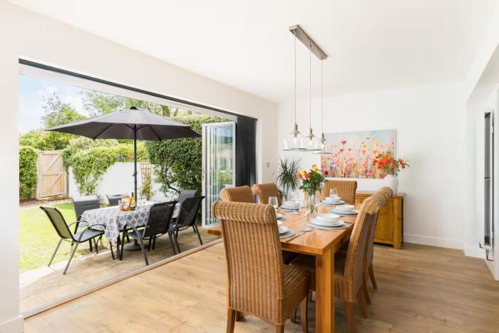 Pass the Keys Blossom Tree Cottage Garden Parking