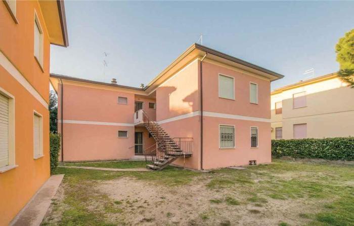 Apartment in Rosolina Mare 37074