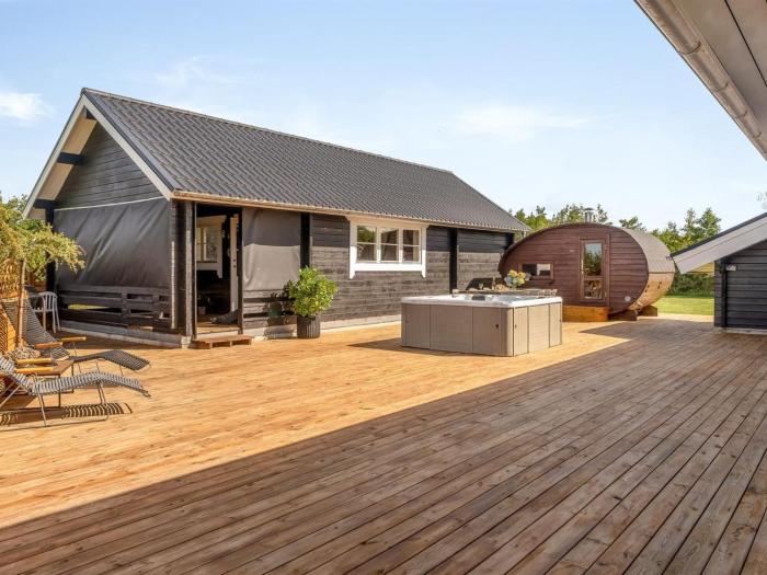 Holiday Home Gizella - 500m to the inlet by Interhome