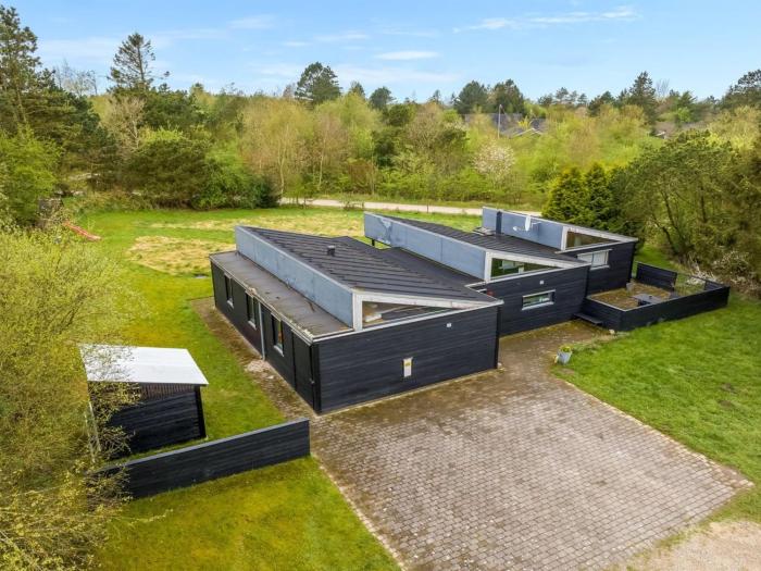 Holiday Home Ginne - 1km to the fjord by Interhome