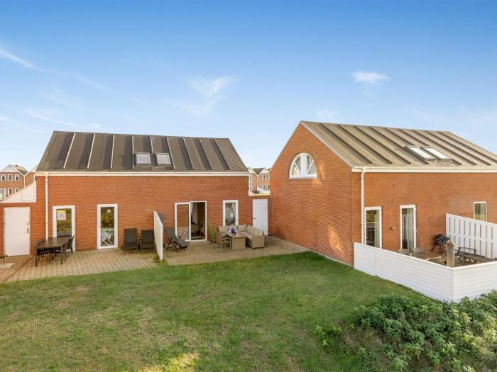 Apartment Steffan - 2-3km from the sea by Interhome