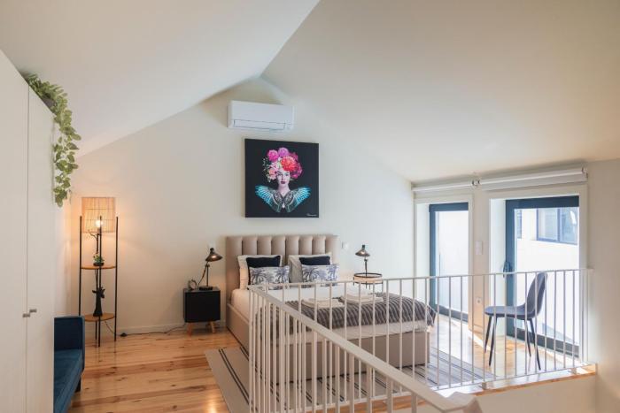 Luxury Style 30 with AC Downtown Porto near Metro