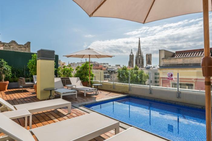 Aspasios Catedral Apartments