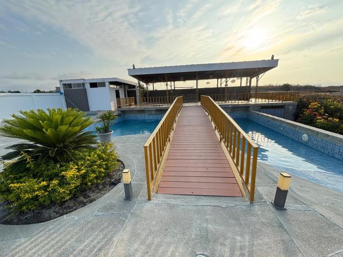 Pacific House - descanso cerca del mar, Manta