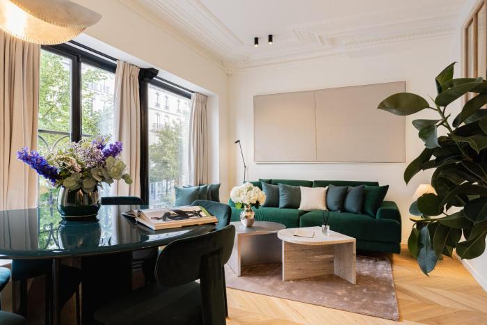 La Suite - Voltaire II - 2 bedrooms with AC