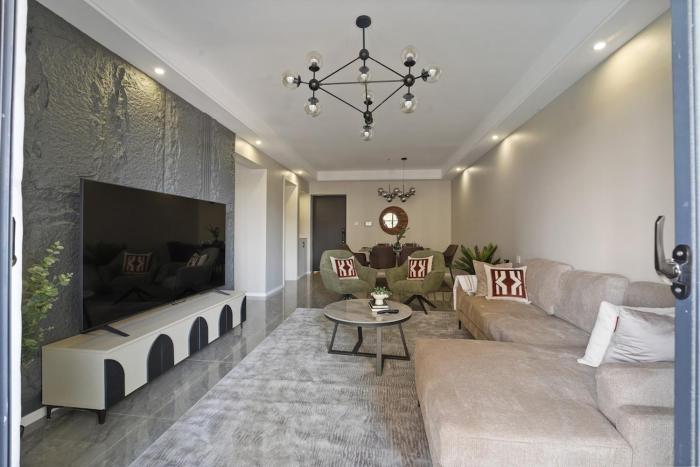 Stylish 1-bed apt with On-site convnient Store