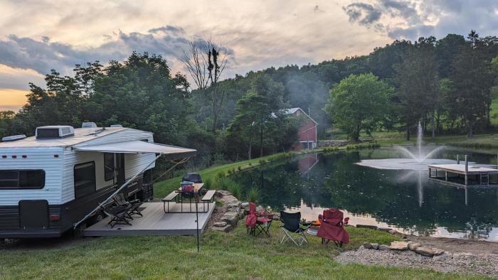 Whispering Pines Retreat (RV)