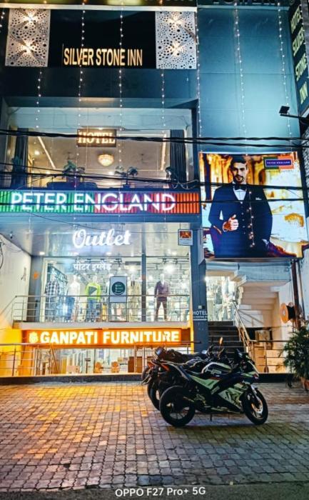 HOTEL SILVER STONE INN