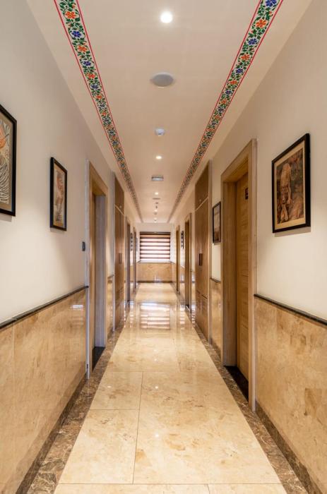 Hotel Atlantiis Suites Near Kashi Vishwanath temple