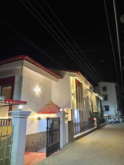 Manor Villa by Veda Hotels