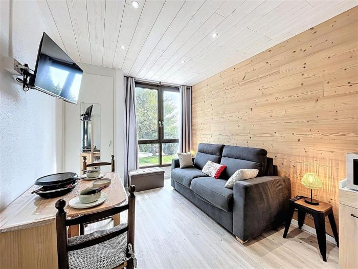 Studio ski au pied, centre station, accès piscine - FR-1-267-321