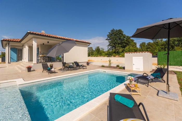 Villa Grandini Azzurra by Kompas Villas