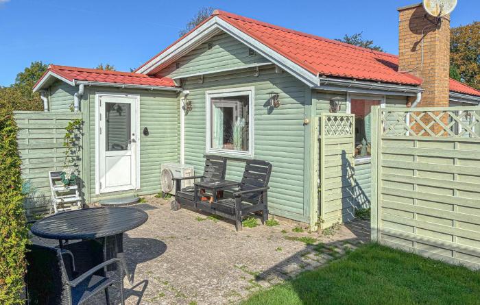 Pet Friendly Home In Faxe Ladeplads With Wifi