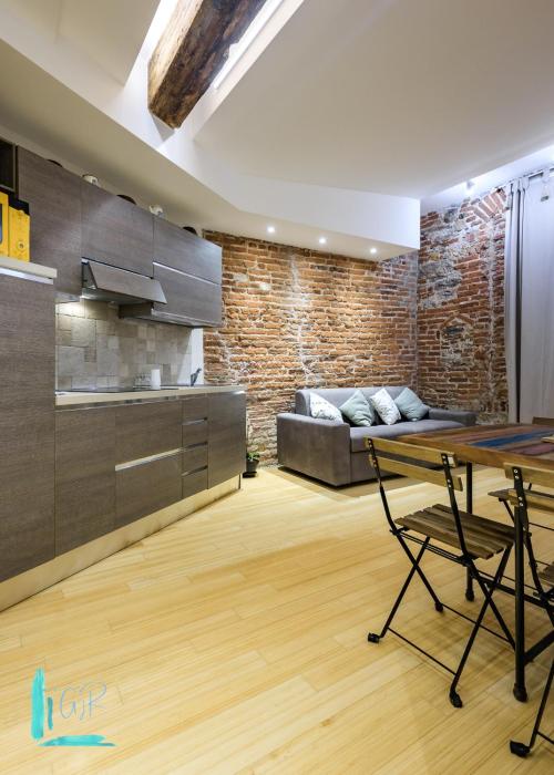 TROGOLETTO Tra I ROLLI - GENOVAINRELAX