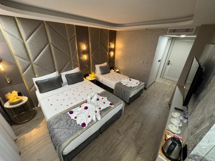 Elysia Hotel
