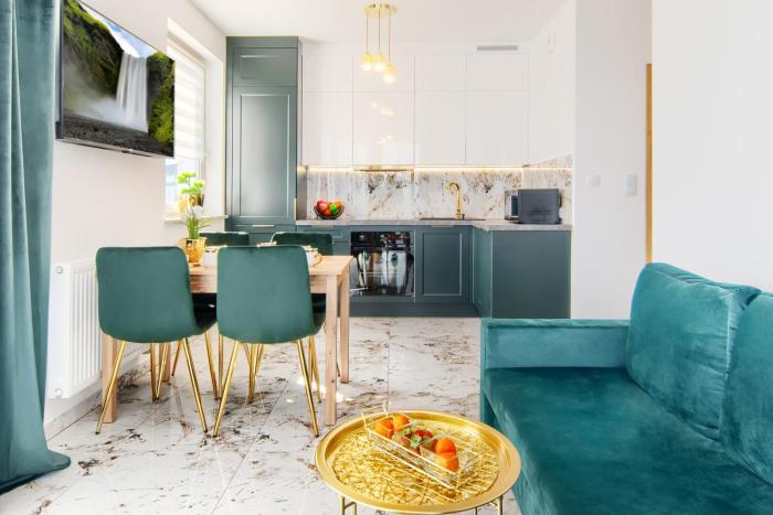 Gicek Apartament 19B z balkonem bezpłatny PARKING Faktura VAT 4 osobowy ARENA K-S SSE