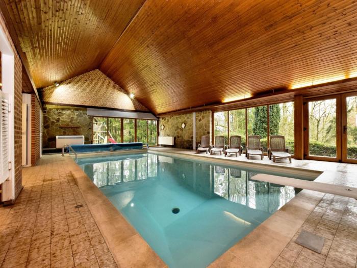 Durbuy Forest Villa with Pool