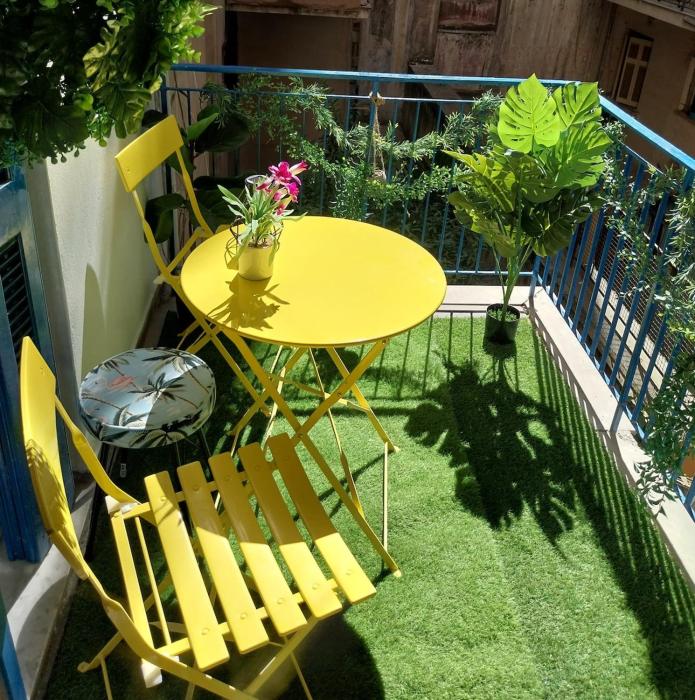 Jungle Lodge Athens at metro