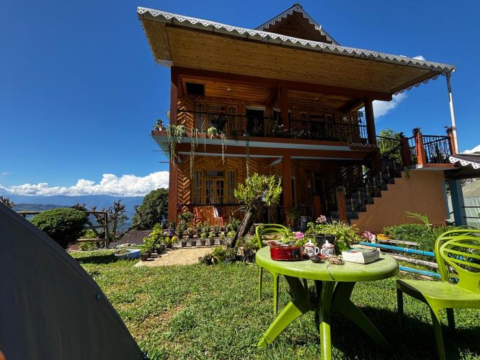 Satrangi Homestay Lamahatta