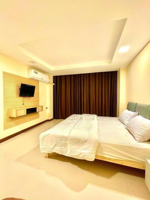 The Little Apartment