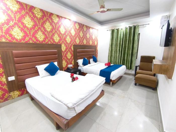 Hotel Shanti Stay, Near Delhi Airport
