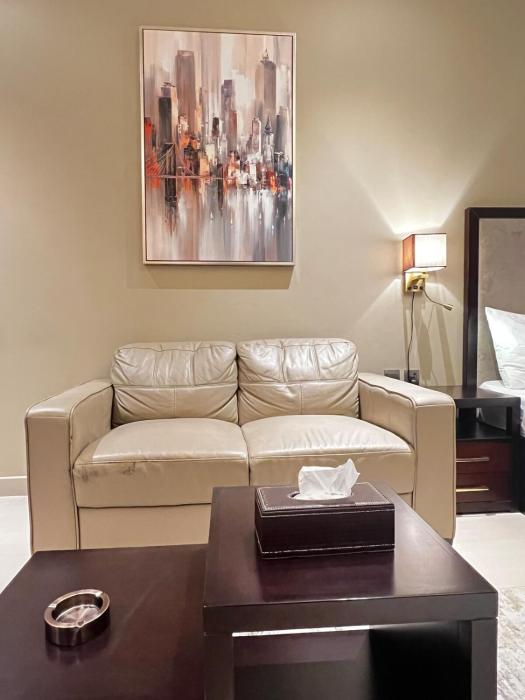 Cozy Spacious Studio in Downtown with Burj Khalifa View