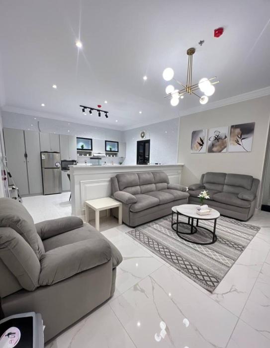 Luxury Apartment Two Bedrooms and Cinema Room