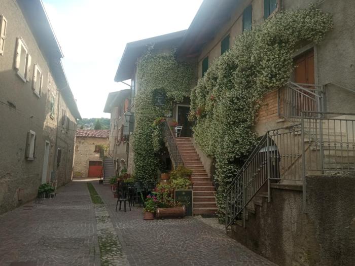 Casa antica del garda