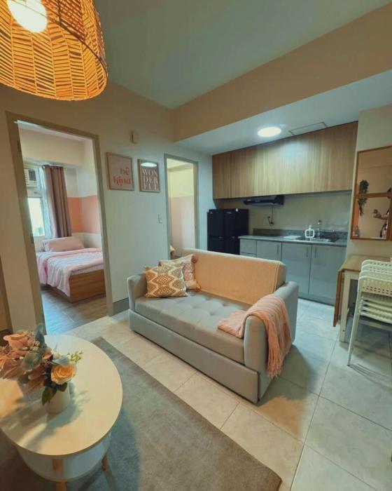 Modern 2BR Retreat Perfect for Groups near Greenhills