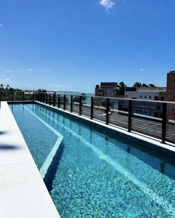 Flat em Porto de Galinhas com Varanda, Aconchegante, Próximo ao Mar e ao Centro Comercial