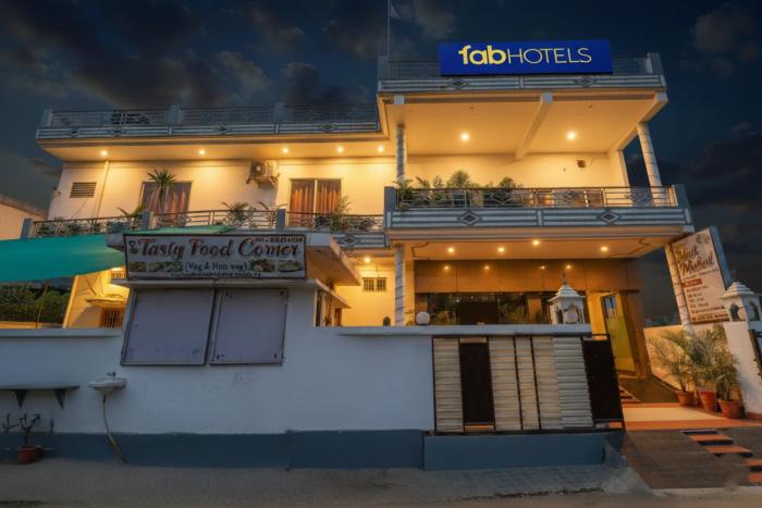 Via Moti Mahal - Sarnath museum