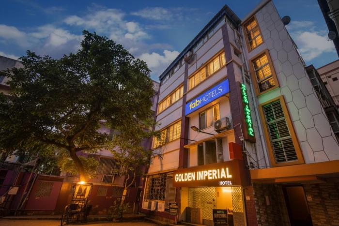 FabHotel Golden Imperial - Nr Gariyahat Market