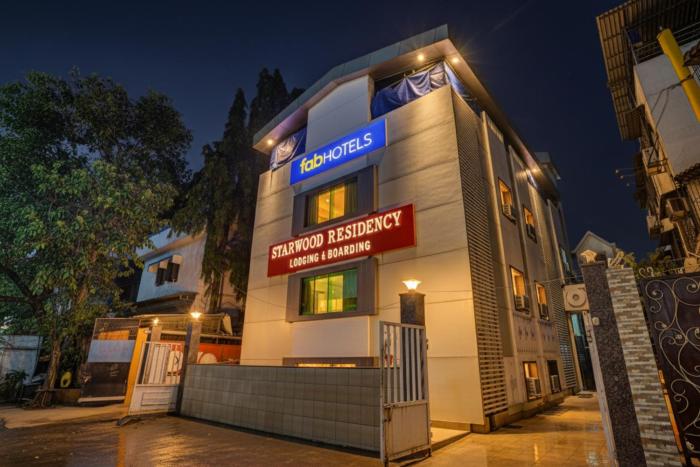 FabHotel Starwood Residency - 100M From Dr DY Patil Stadium