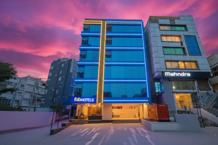 FabHotel DLF Inn - Nr ISB, Gachibowli