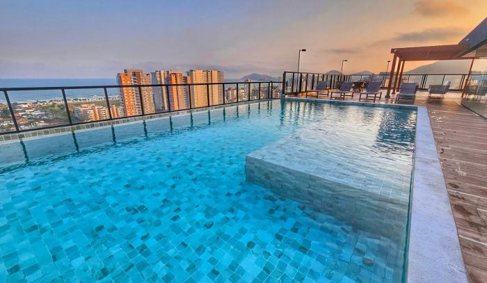 Lindo Ap - Piscina vista mar - Lazer completo