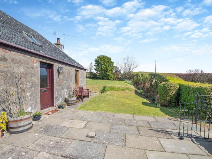 Kilbride Cottage-Uk46886