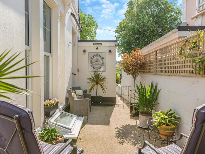 The Hideaway At The Morley