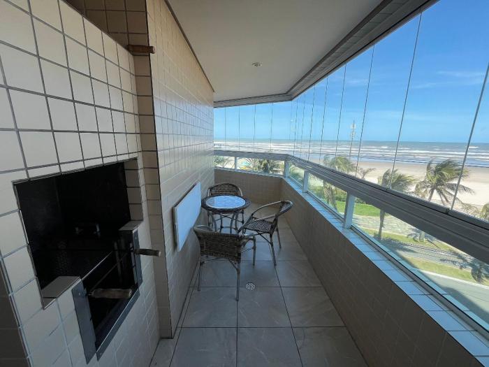 Vista Mar de frente 2 dorm- wi fi -Churrasqueira-Garagem