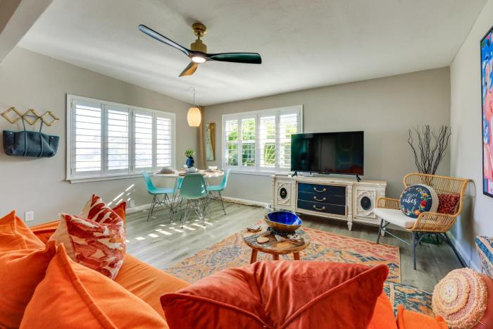 5 Blocks to Jax Beach Getaway with Patio and Yard!