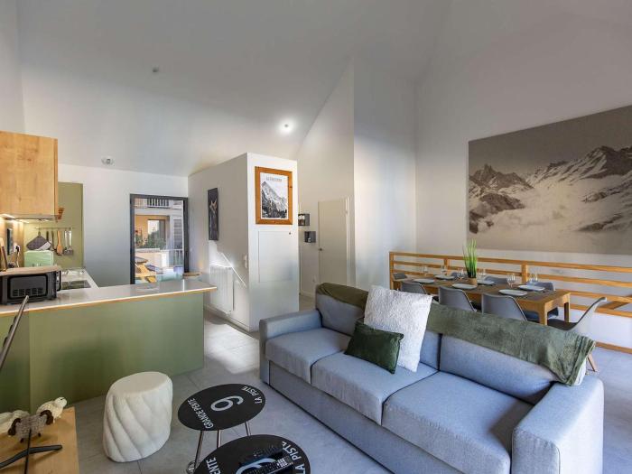 Appartement Haut de Gamme 3 Chambres avec Terrasse et Jardin - FR-1-401-317