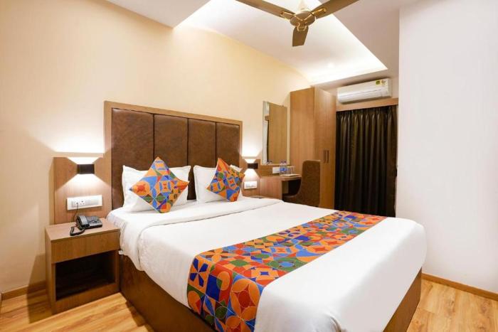 Hotel Atithi Regency Near Airport Terminal 2