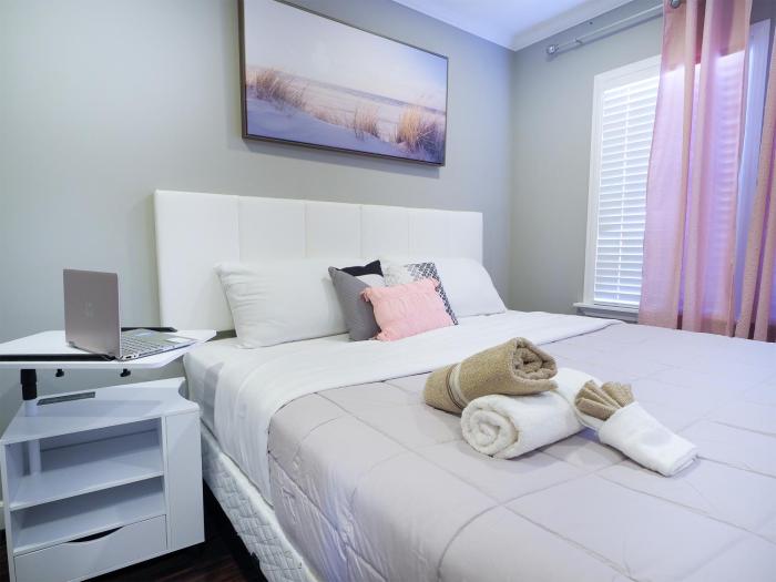 Golf Course Views House