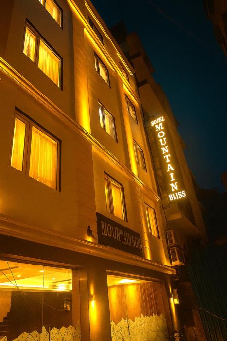 Hotel Mountain Bliss New Delhi City center
