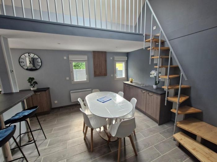 Maison Les 4 As, classée 3 étoiles, à 800 mètres de la mer, 6 personnes