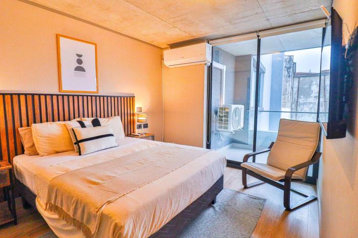 HOM I TOP1 en Providencia 1D1B, Metro Santa Isabel